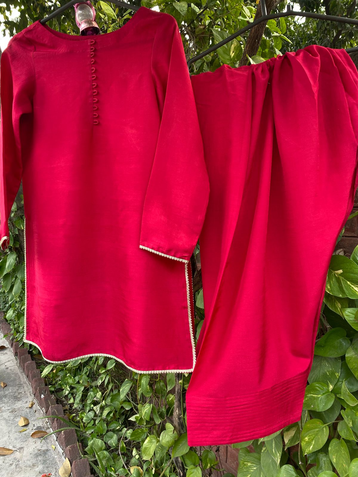 Mehrunisa - 3 PC Farshi Shalwar Set